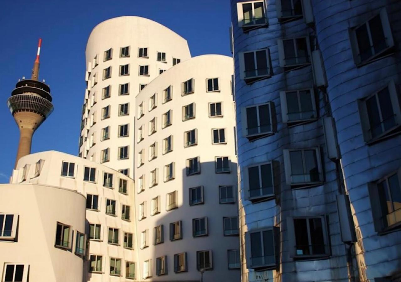 Medienhafen Apartment Direkt Am Zentrum Düsseldorf Zewnętrze zdjęcie